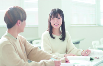 総合ビジネス科